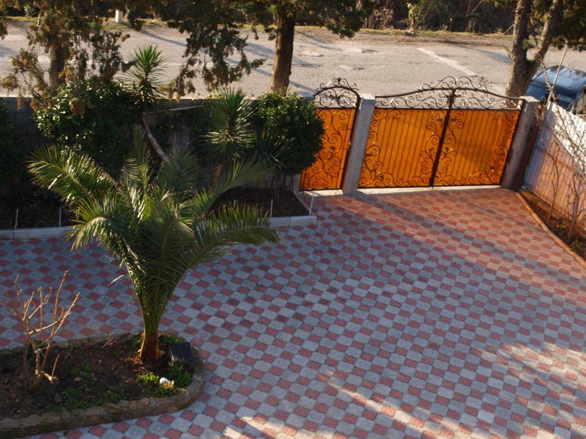 Mechta Guest House Tsandrypsh Exterior photo